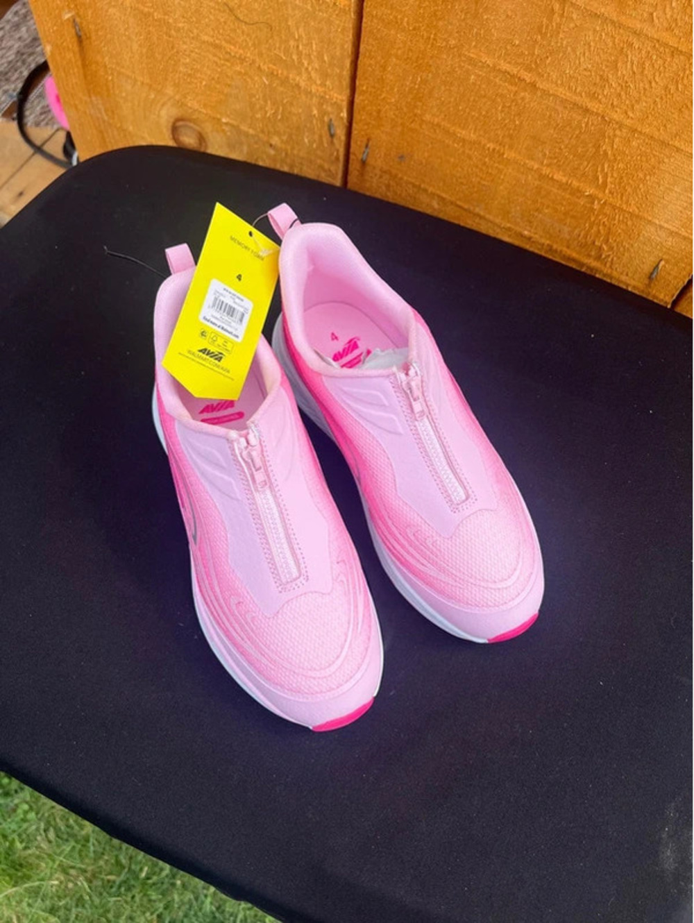 Girls shoes